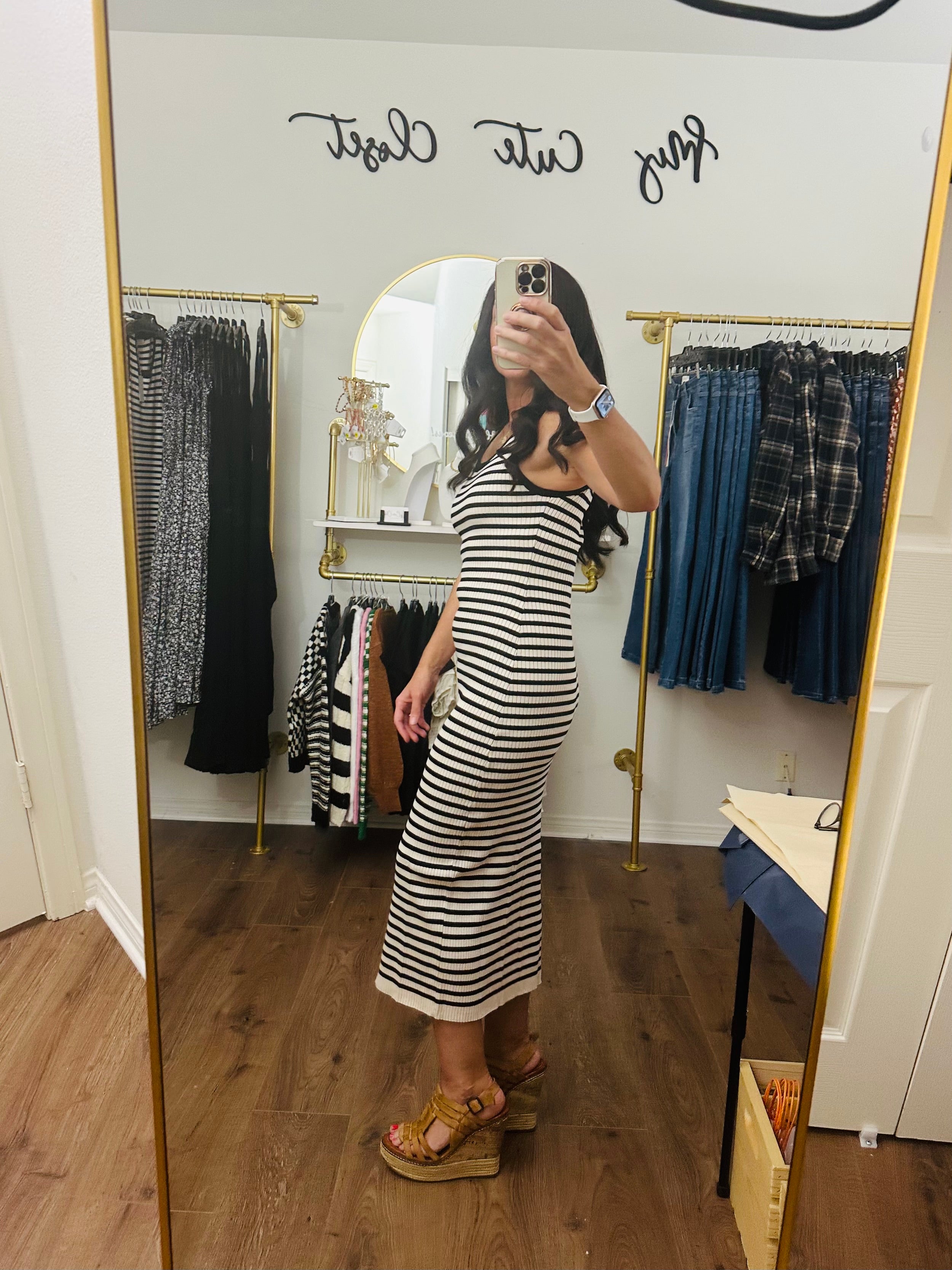 D153 KNIT STRIPE DRESS