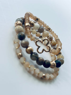 BL65 GLASS BRACELET SET