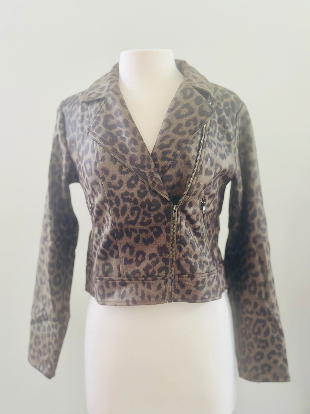 JK15 LEOPARD SHIMMER JACKET