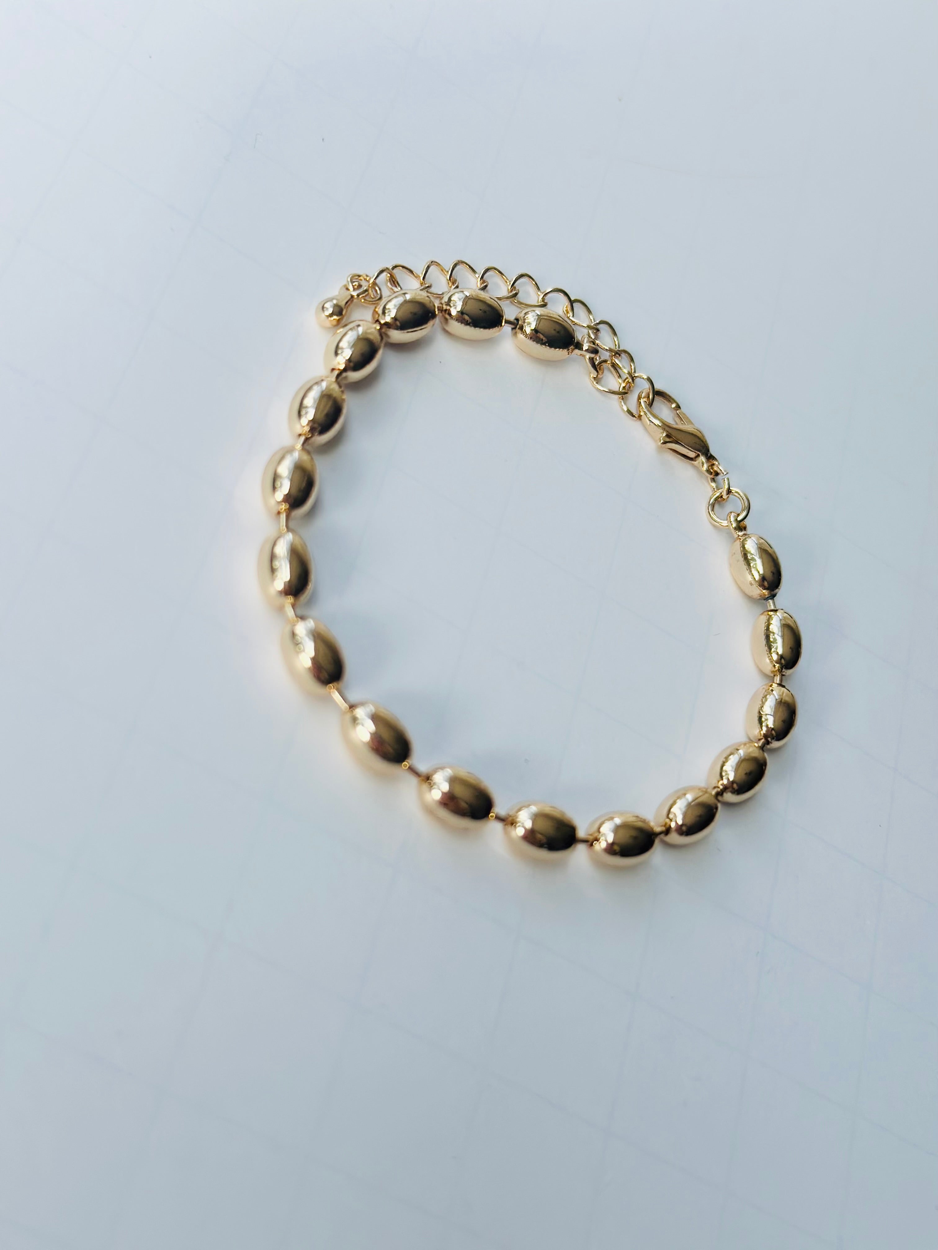 BL64 GOLD BEAD BRACELET