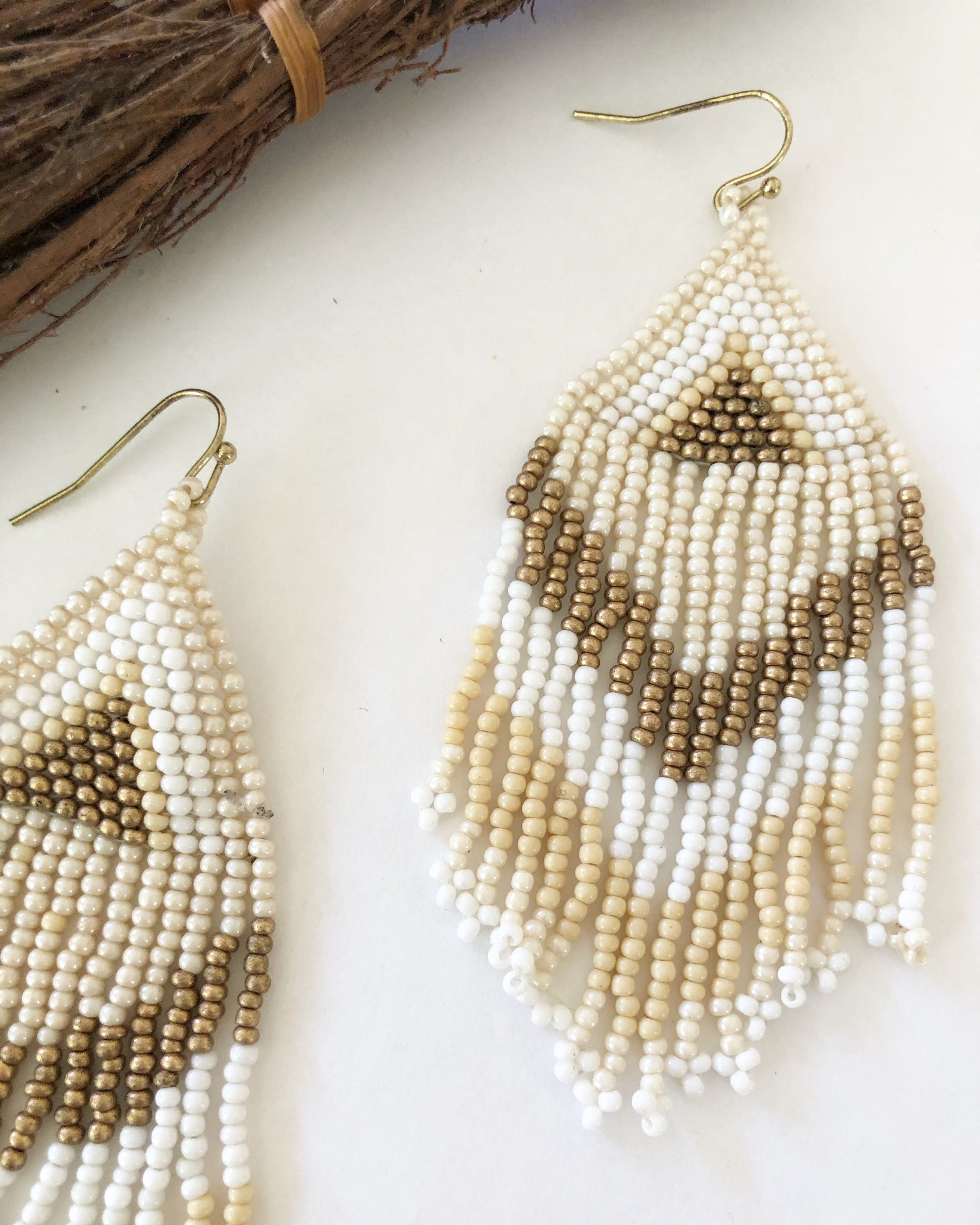 ER73 Beaded tassel earrings