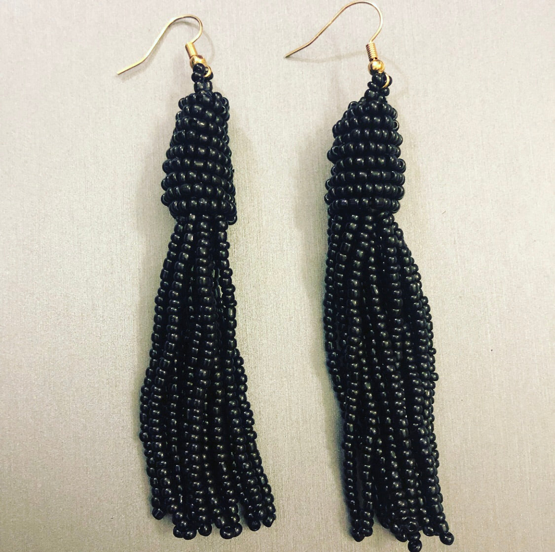 ER18 Bead tassel earring