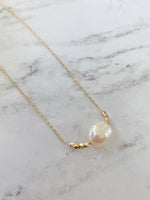 NL31 Pearl necklace