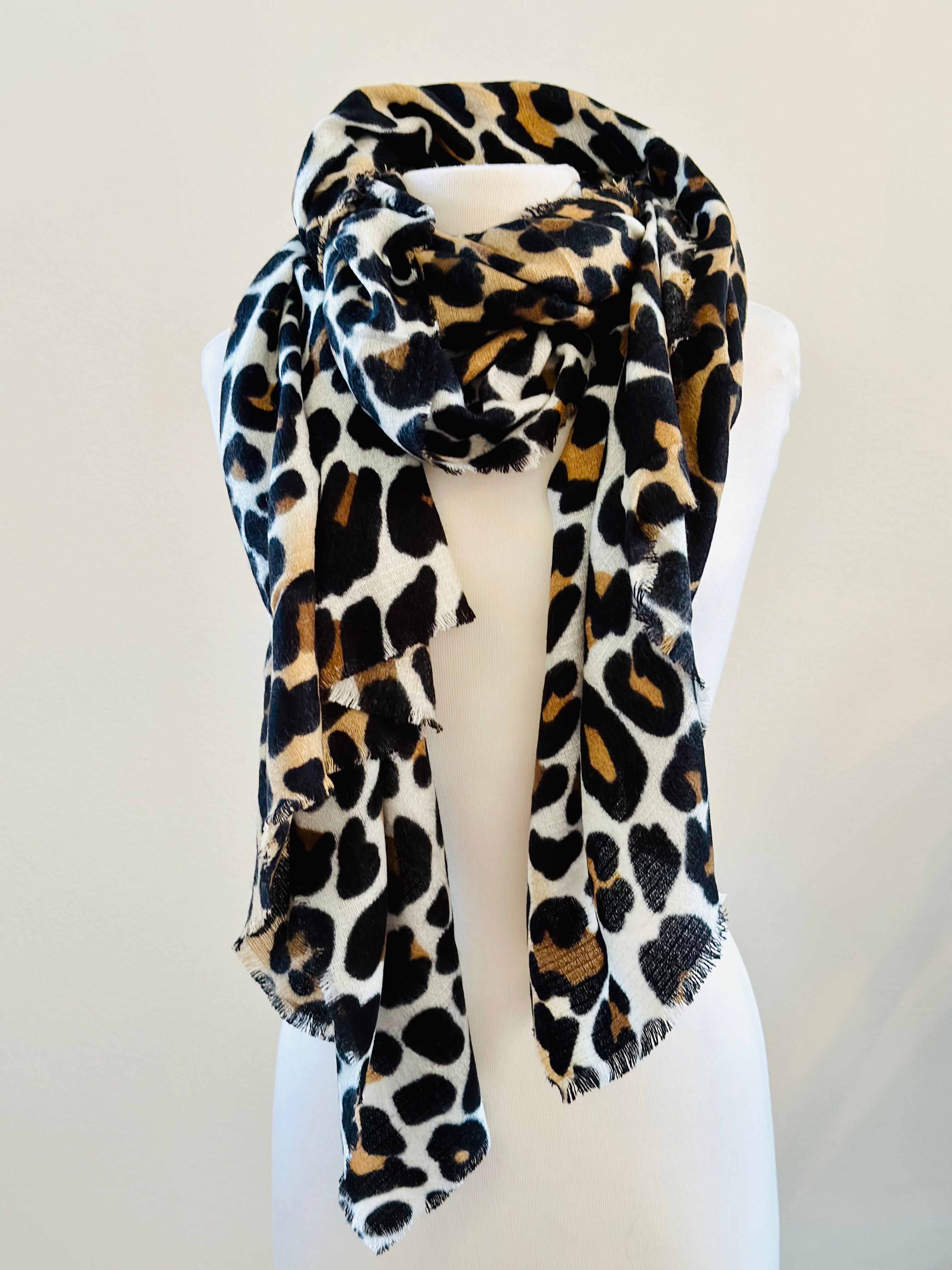 SC21 LEOPARD SOFT SCARF